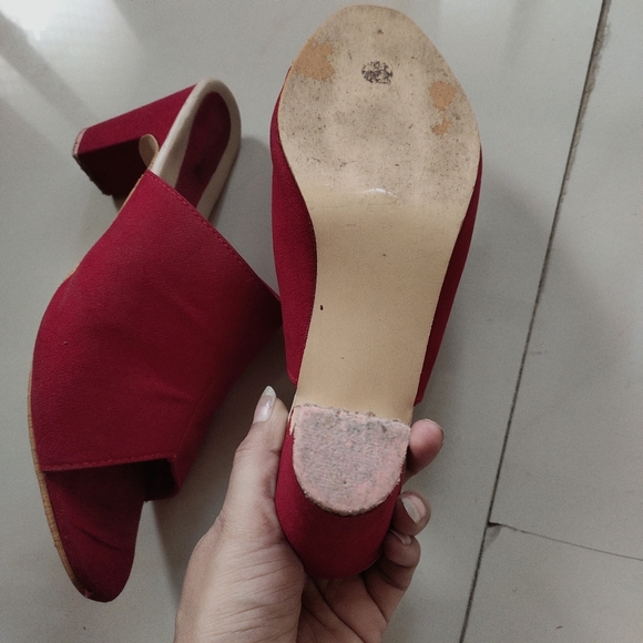 Velvet block heels in red size 37 fixed price - Picture 7 of 7